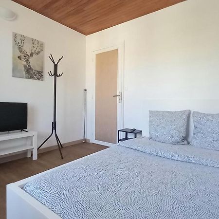 Super Appartement Au Centre Ville De Rosny Sous Bois Luaran gambar