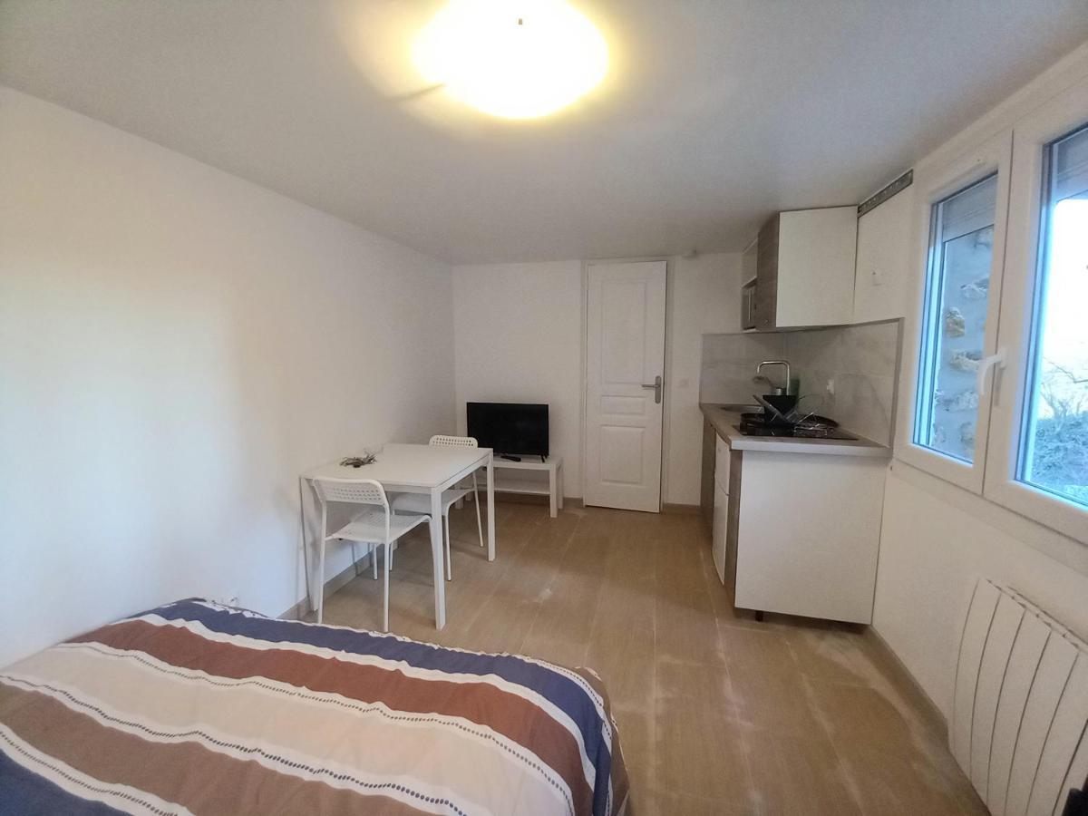 Super Appartement Au Centre Ville De Rosny Sous Bois Luaran gambar