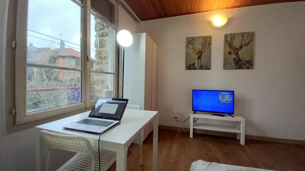 Super Appartement Au Centre Ville De Rosny Sous Bois Luaran gambar