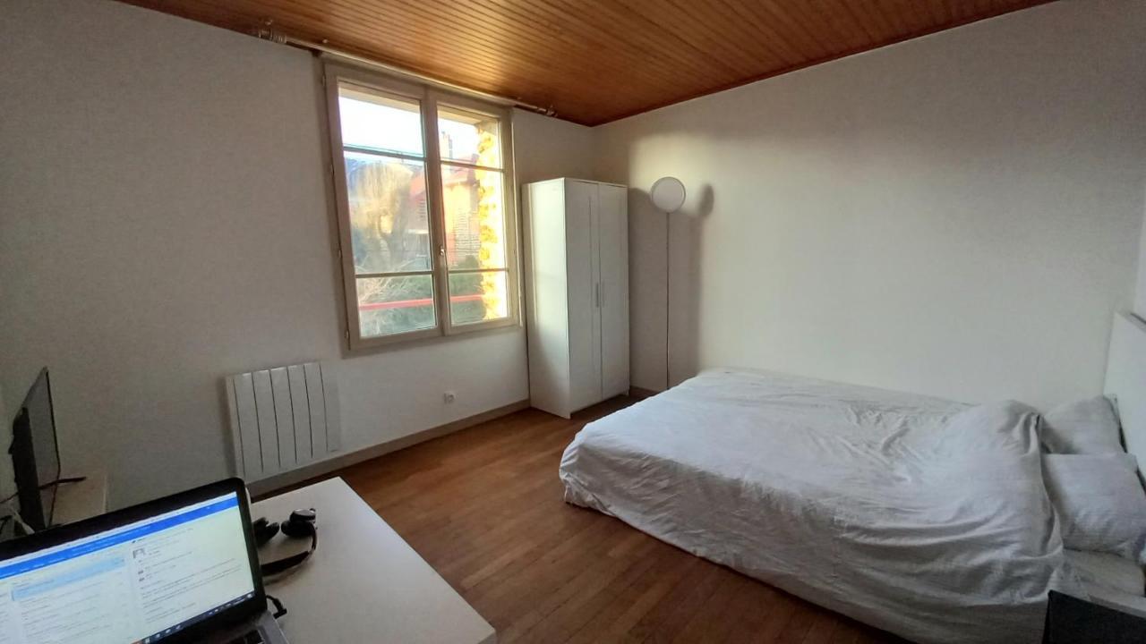 Super Appartement Au Centre Ville De Rosny Sous Bois Luaran gambar